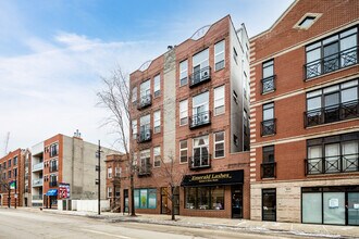 2039-2041 W Belmont Ave in Chicago, IL - Building Photo - Building Photo