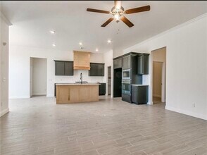 9091 Overlook Dr in Guthrie, OK - Building Photo - Building Photo