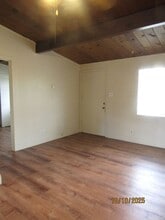 4982 Hessel Rd in Sebastopol, CA - Building Photo - Building Photo