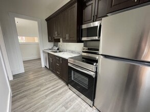 145 King St E in Saint John, NB - Building Photo - Building Photo