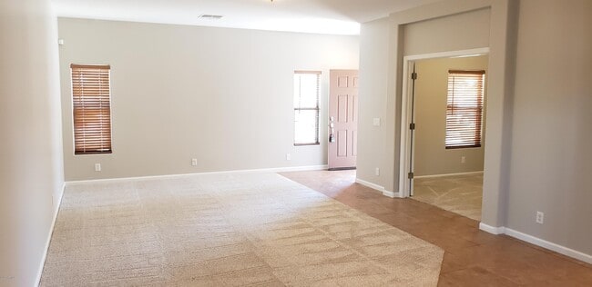 44326 Caven Dr in Maricopa, AZ - Building Photo - Building Photo