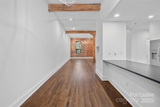 310 Arlington Ave in Charlotte, NC - Building Photo - Building Photo