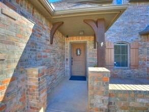 17400 White Hawk Dr in Edmond, OK - Building Photo - Building Photo
