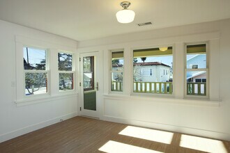 225 W Canon Perdido St-Unit -225 W. Canon Perdido in Santa Barbara, CA - Building Photo - Building Photo