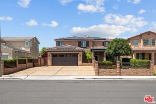 24956 El Braso Dr in Moreno Valley, CA - Building Photo