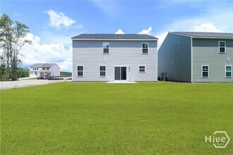 176 Kingswood Cir in Bloomingdale, GA - Building Photo - Building Photo