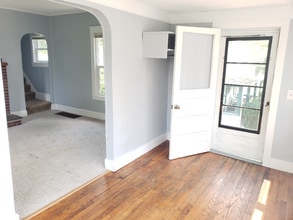 718 W 5th Ave in Warren, PA - Building Photo - Building Photo