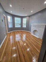 4940 W Van Buren St in Chicago, IL - Building Photo