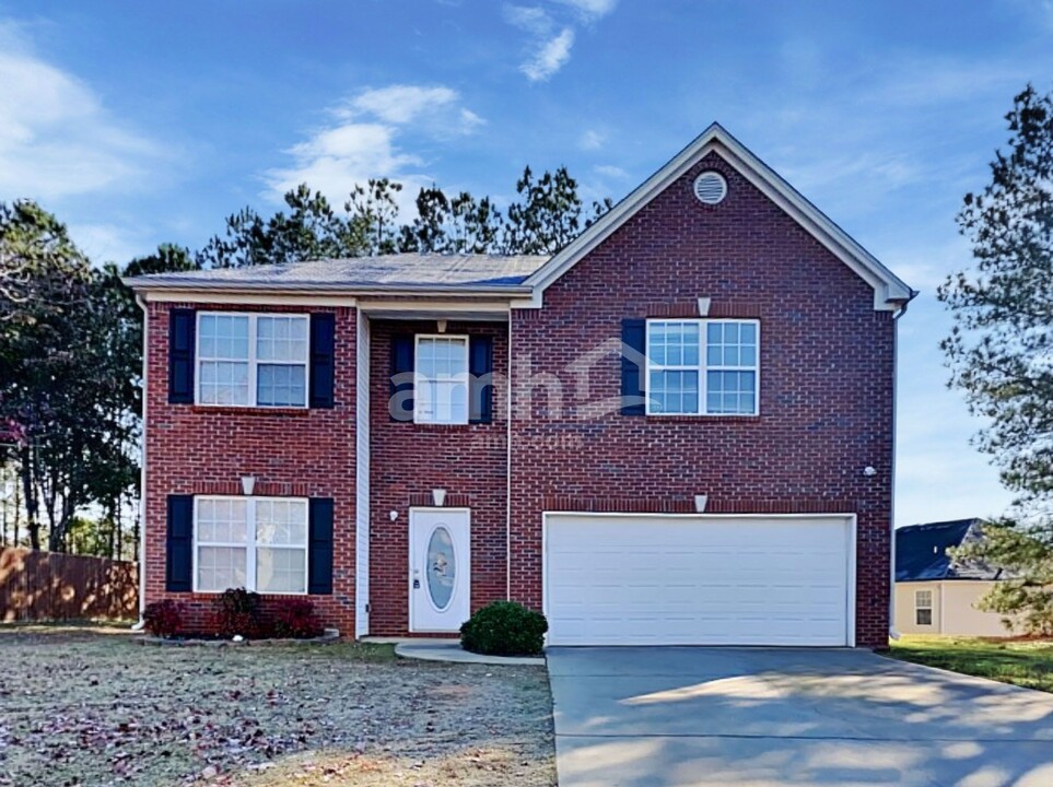 5488 Wexford Pass in College Park, GA - Building Photo