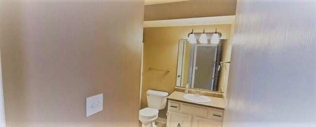 3860 26th Ave in Moline, IL - Building Photo - Building Photo