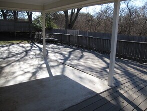 221 Camelot Dr in Weatherford, TX - Building Photo - Building Photo