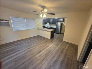 533 E 9th St in Stockton, CA - Building Photo - Building Photo