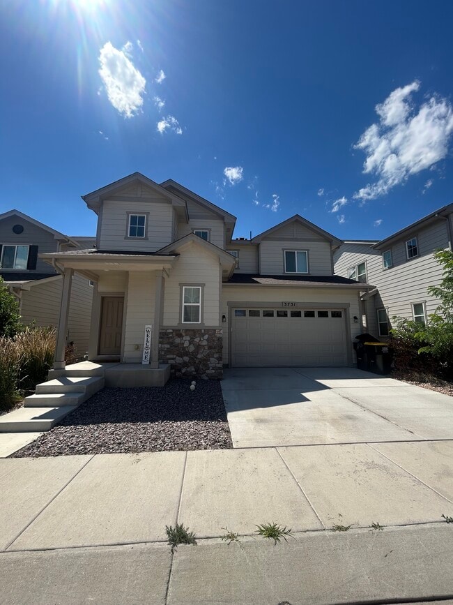 property at 3731 Vineyard Cir
