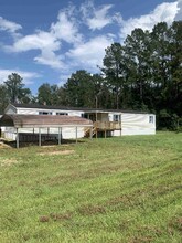 26684 Oliver Wheat Rd in Livingston, LA - Building Photo - Building Photo