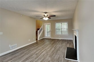 2733 Ashbury Point Ln in Marietta, GA - Building Photo - Building Photo