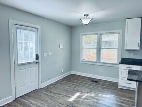 900 6th St in Lillington, NC - Building Photo - Building Photo