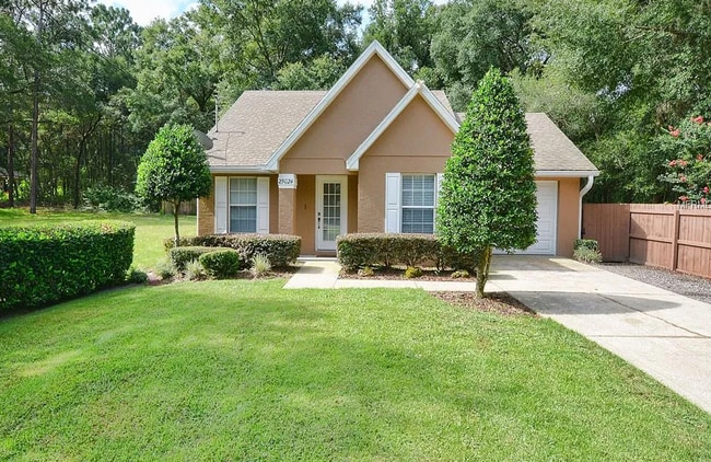 property at 25024 Quaker Ridge Ave