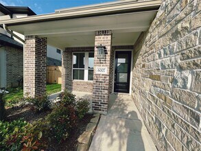 6007 Churchill Spgs Ln in Fulshear, TX - Building Photo - Building Photo