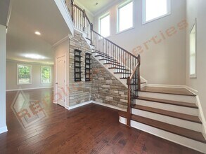 1001 Covered Bridge Trail in Chapel Hill, NC - Building Photo - Building Photo