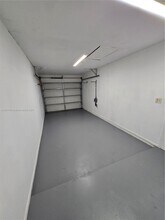 732 Phyllis St in Port Charlotte, FL - Building Photo - Building Photo