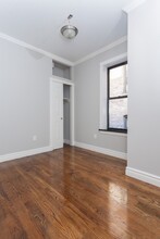 309 W 97th St in New York, NY - Building Photo - Building Photo