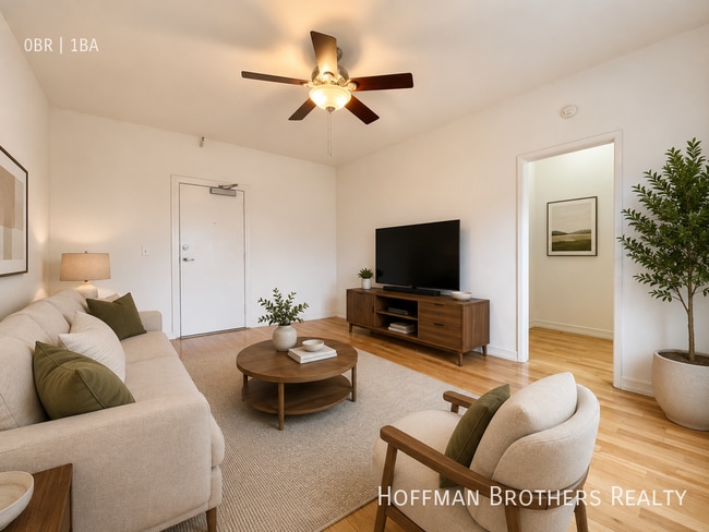 property at 800 N Las Palmas Ave