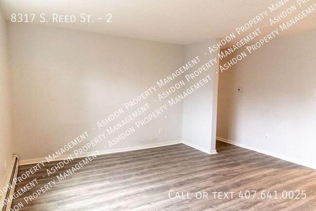 8317 S Reed St in Littleton, CO - Building Photo - Building Photo