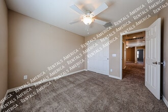 8959 W Northview Ave in Glendale, AZ - Building Photo - Building Photo