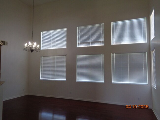 42525 Cinnabar Ct in Lancaster, CA - Building Photo - Building Photo