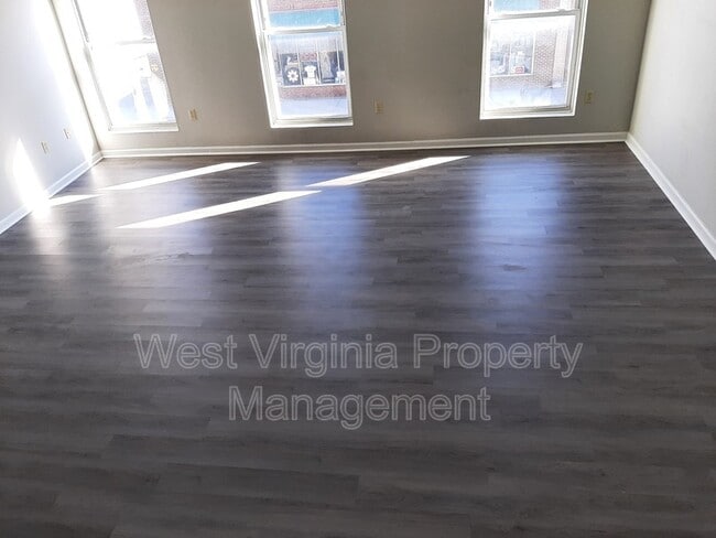 property at 104 WV-104