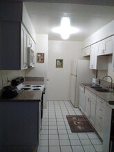 29 Dearborn Pl in Goleta, CA - Building Photo - Building Photo