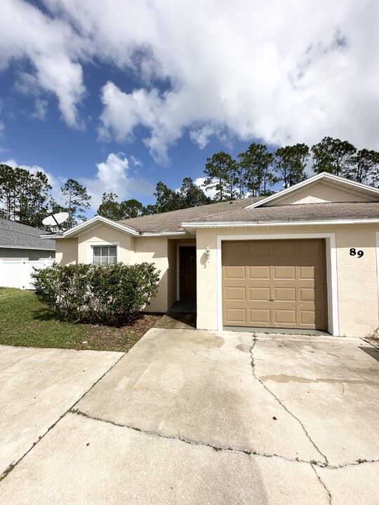 89 Wellwood Ln-Unit -B in Palm Coast, FL - Building Photo