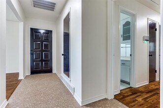308 S Grove Rd in Richardson, TX - Building Photo - Building Photo