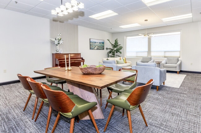 Seasons on City Creek in Salt Lake City, UT - Building Photo - Building Photo