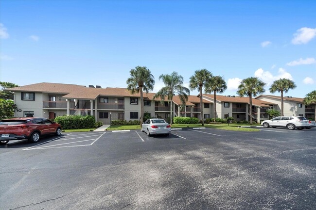 1600 NE Dixie Hwy, Unit 10-103 in Jensen Beach, FL - Building Photo - Building Photo