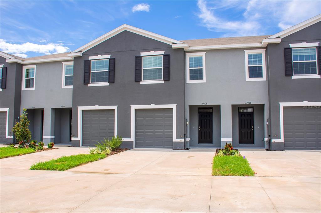33008 Regent Canal St in Wesley Chapel, FL - Building Photo
