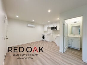 750 W Bonita Ave in Claremont, CA - Building Photo - Building Photo