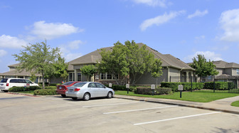 Highland Meadow Village Apartments