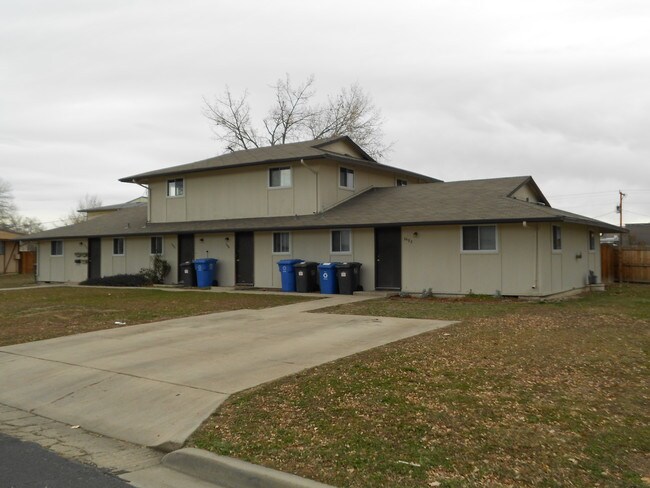 3492-3498 Butternut Dr in Loveland, CO - Building Photo - Building Photo