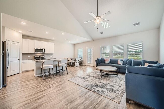 434 Windy Reed Rd in Hutto, TX - Building Photo - Building Photo