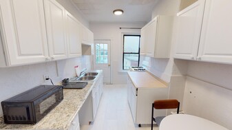 5 Linden St, Unit 1 in Boston, MA - Building Photo - Building Photo