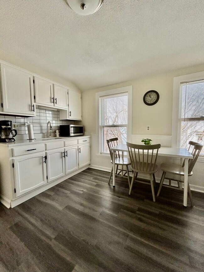 property at 12 Grandview St