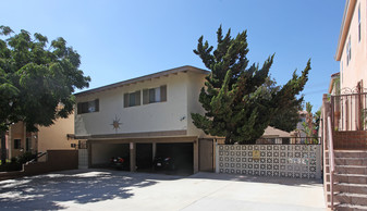 627 E Magnolia Blvd Apartments