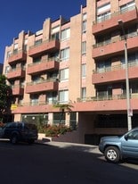 1220 N Las Palmas Ave, Unit 207 in Los Angeles, CA - Building Photo