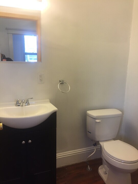 43 N Belvidere Ave in York, PA - Building Photo