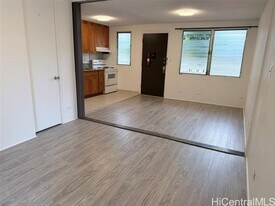 1220 Matlock Ave in Honolulu, HI - Building Photo