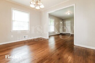 902 Morrow Rd in Forest Park, GA - Building Photo - Building Photo