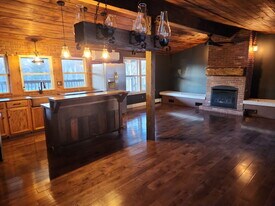 4306 Upper Rd, Unit 2 in Shamokin, PA - Building Photo