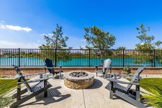 29604 Starring Ln in Menifee, CA - Foto de edificio - Building Photo