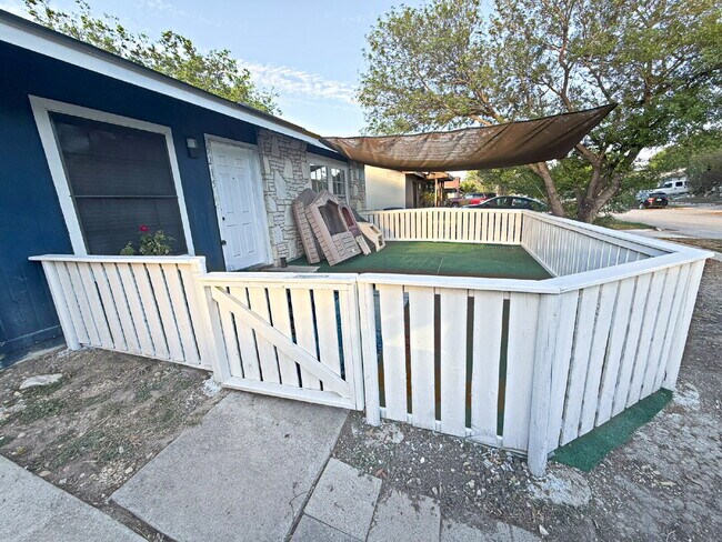 property at 5215 Village Haven